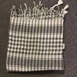 Plaid Scarf🧣 unbranded